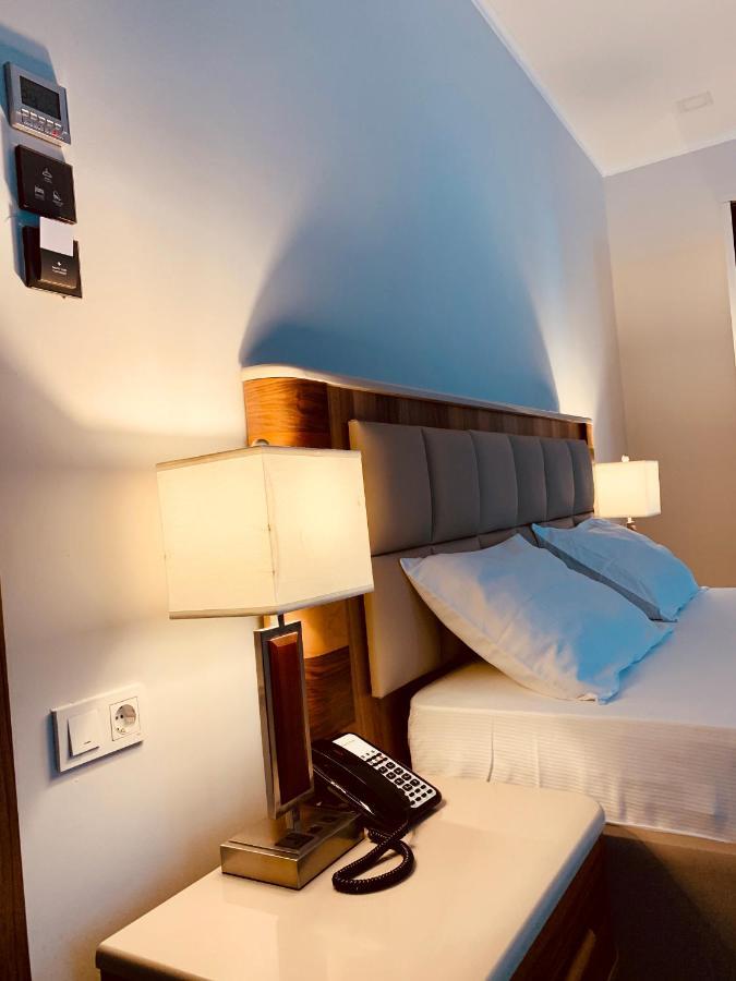 Hotel Tsereteli Palace Batumi Ngoại thất bức ảnh